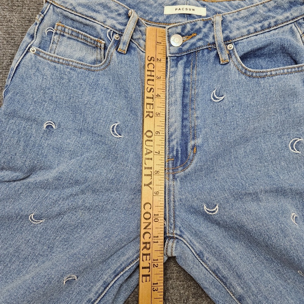 Y2K PacSun Crescent Moon AOP Jeans Sz 26 (fits 28x28) Light Wash Mom Fit Denim - Picture 9 of 9